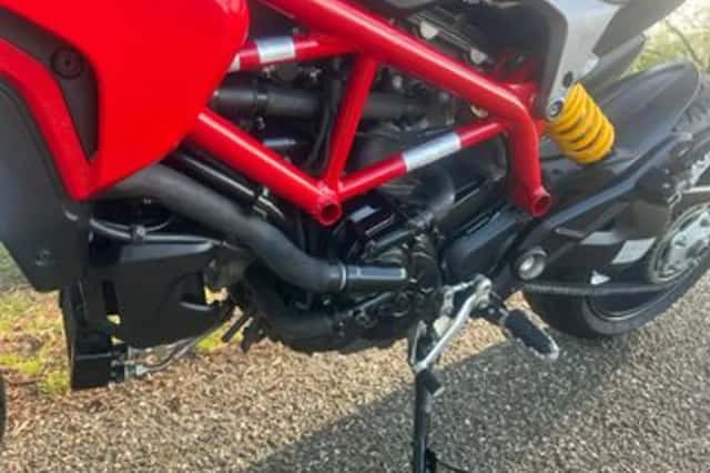 Ducati Hypermotard 939 (2018) thumbnail 6