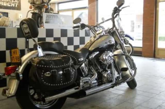 Harley-Davidson Heritage Softail (2003) thumbnail 3