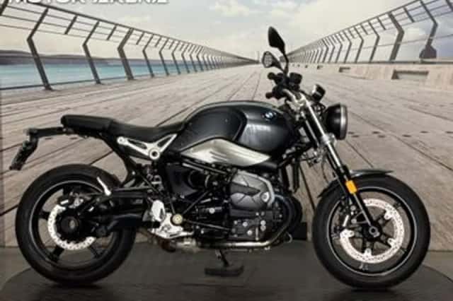 BMW R NINE T PURE (2024) thumbnail 3