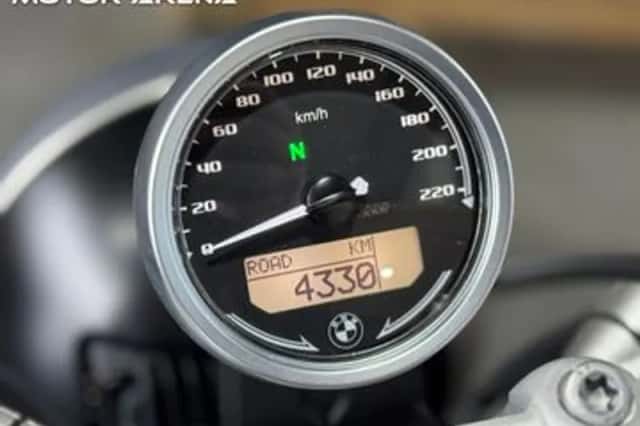 BMW R NINE T PURE (2024) thumbnail 6