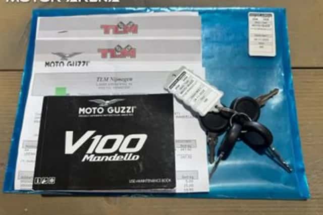 Moto Guzzi V100 Mandello (2022) thumbnail 5