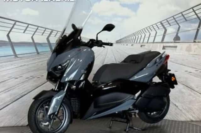 Yamaha Xmax 300 Tech MAX (2021) thumbnail 2