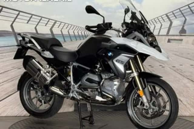 BMW R 1200 GS (2017) thumbnail 1