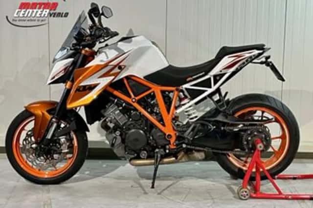 KTM 1290 Super Duke (2016) thumbnail 2