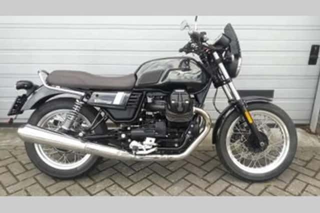 Moto Guzzi V7 (2020) thumbnail 1