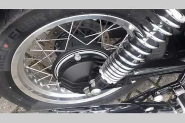 Moto Guzzi V7 (2020) thumbnail 5