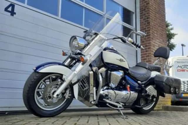 Suzuki Intruder C 1800 (2008) thumbnail 2