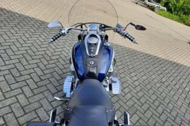 Suzuki Intruder C 1800 (2008) thumbnail 4