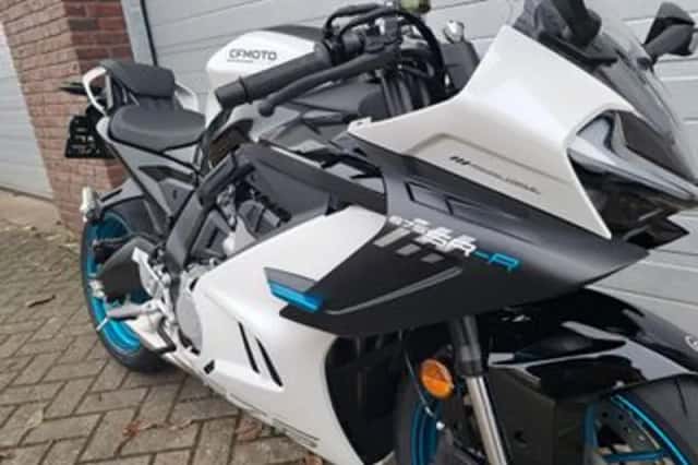 CFMoto 675SR-R (2026) thumbnail 3