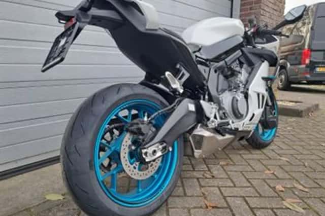 CFMoto 675SR-R (2026) thumbnail 5