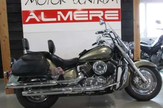 Yamaha XVS 1100 A Dragstar Classic (2005) thumbnail 4