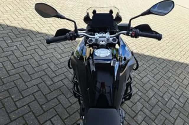 BMW F 800GS Triple (2024) thumbnail 3