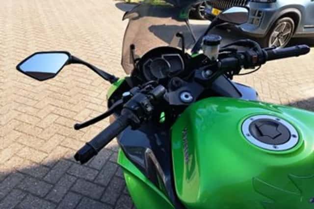 Kawasaki Z1000 (2017) thumbnail 5
