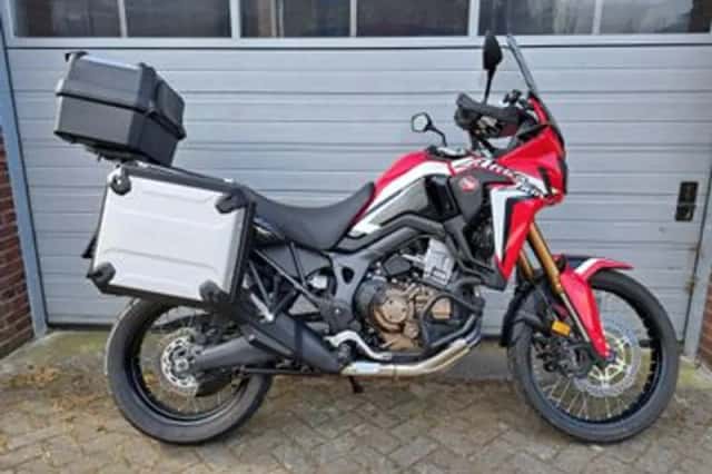 Honda Africa Twin (2018) thumbnail 1
