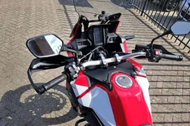 Honda Africa Twin (2018) thumbnail 5