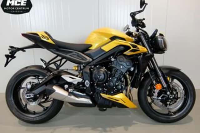 Triumph Street Triple RS (2026) thumbnail 3