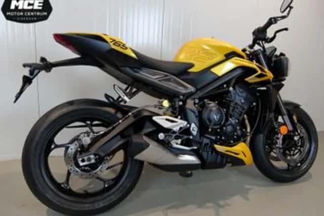 Triumph Street Triple RS (2026) thumbnail 4