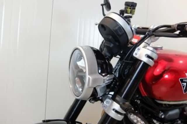 Triumph Speed Twin 1200 (2025) thumbnail 4
