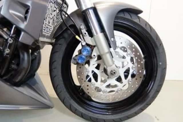 Yamaha Vmax (1997) thumbnail 5