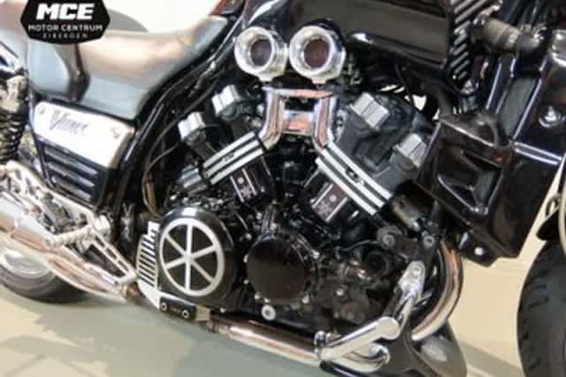 Yamaha Vmax (1993) thumbnail 5