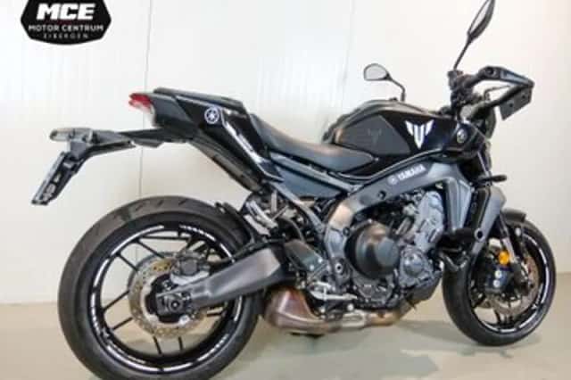 Yamaha MT-09 (2024) thumbnail 4