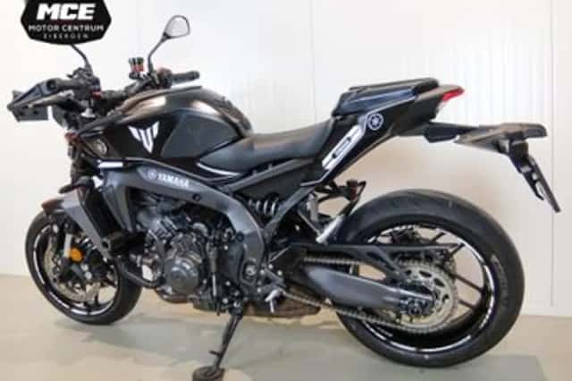 Yamaha MT-09 (2024) thumbnail 5