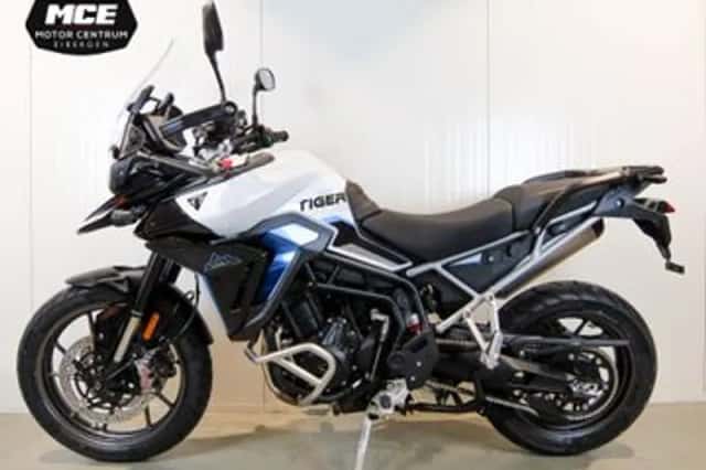 Triumph Tiger 900 Alpine (2026) thumbnail 2