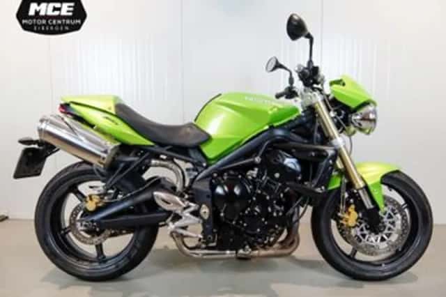 Triumph Street Triple (2009) thumbnail 1