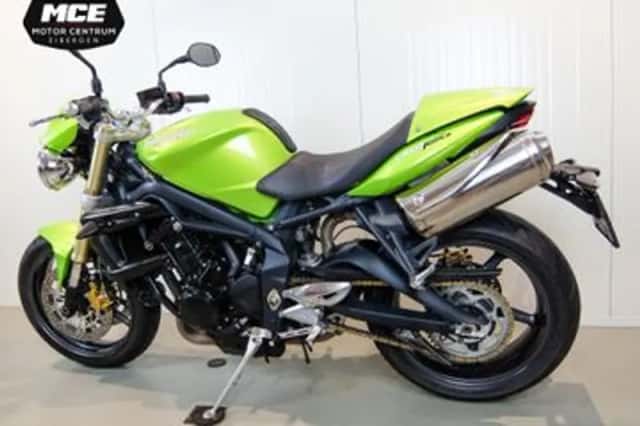 Triumph Street Triple (2009) thumbnail 6