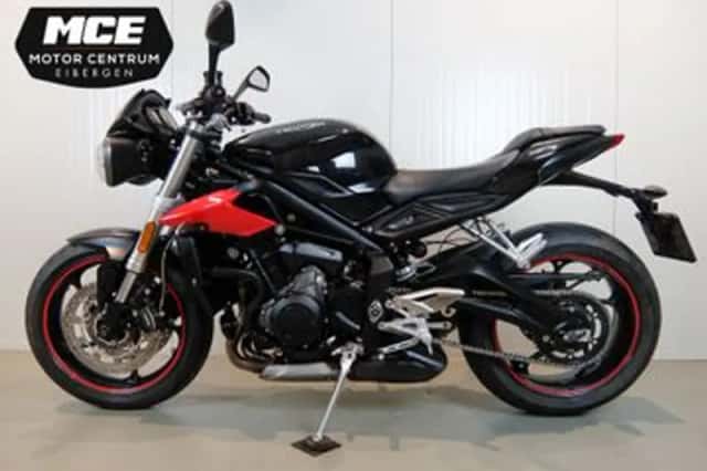 Triumph Street Triple S (2017) thumbnail 3