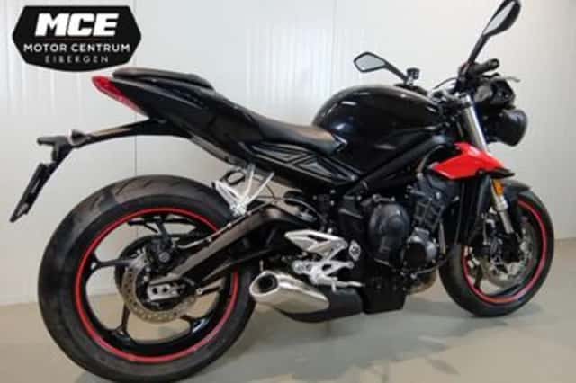 Triumph Street Triple S (2017) thumbnail 4