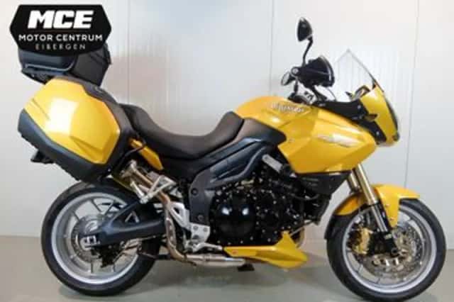 Triumph Tiger 1050 (2007) thumbnail 1
