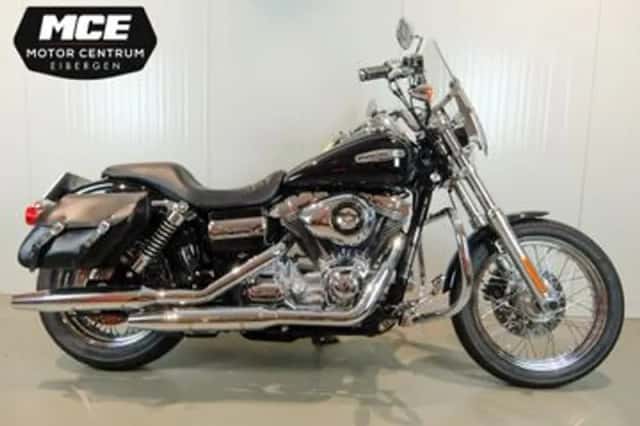 Harley-Davidson Super Glide Custom Fxdc (2007) thumbnail 1
