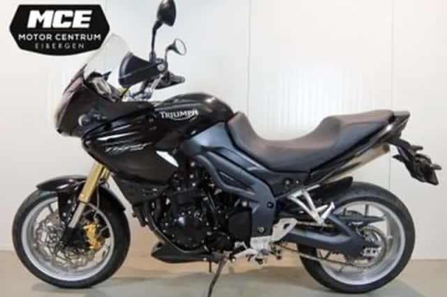 Triumph Tiger 1050 (2008) thumbnail 6