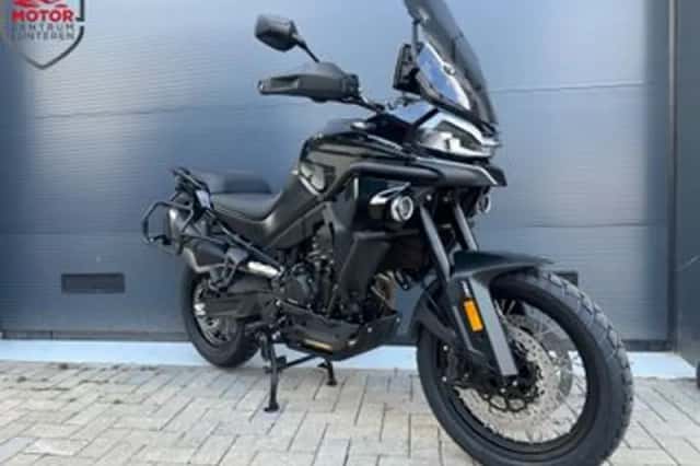 CFMOTO 800MT EXPLORER Triple Black (2026) thumbnail 1