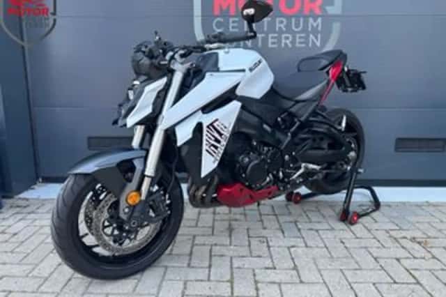 Suzuki GSX-S950 (2022) thumbnail 2