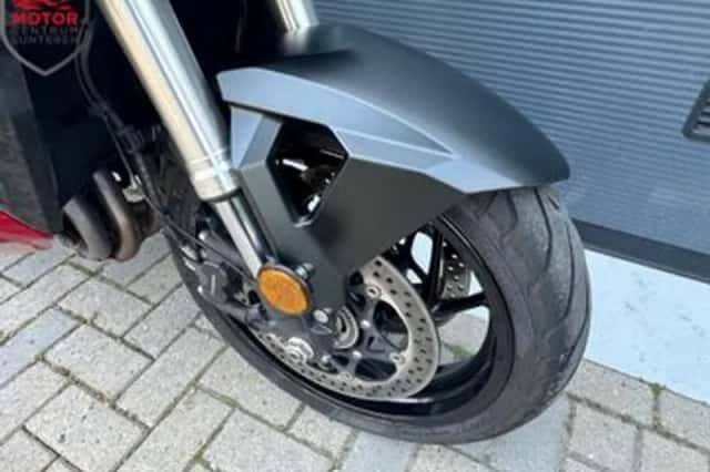 Suzuki GSX-S950 (2022) thumbnail 5