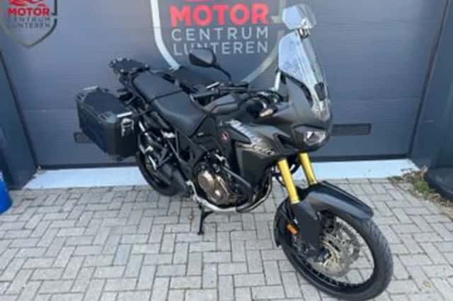 Honda CRF 1000 L Africa Twin (2017) thumbnail 4