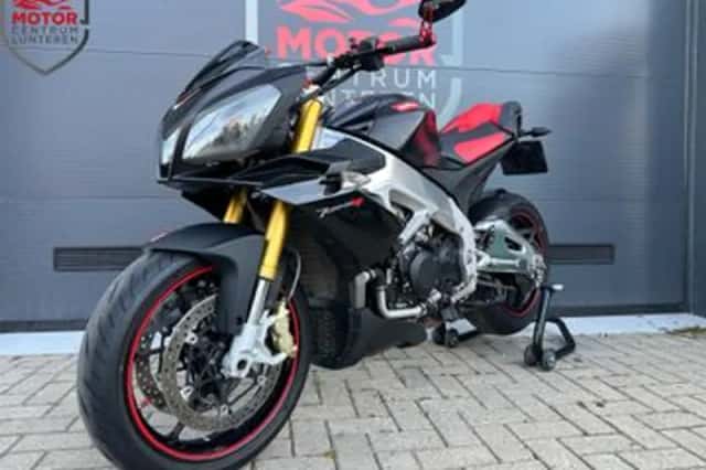 Aprilia Tuono V4 R (2011) thumbnail 2