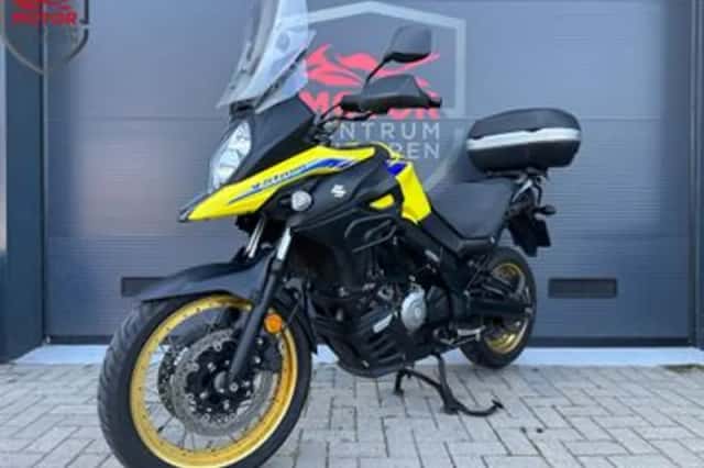 Suzuki V-Strom (2021) thumbnail 2
