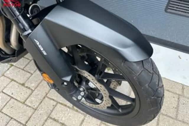 Honda CB500X (2025) thumbnail 5