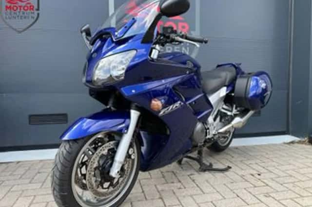 Yamaha FJR1300 (2005) thumbnail 2