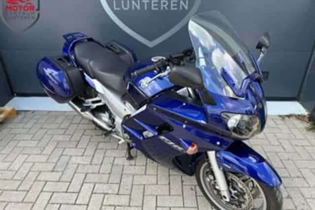 Yamaha FJR1300 (2005) thumbnail 4