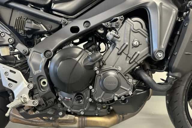 Yamaha MT-09 (2023) thumbnail 4