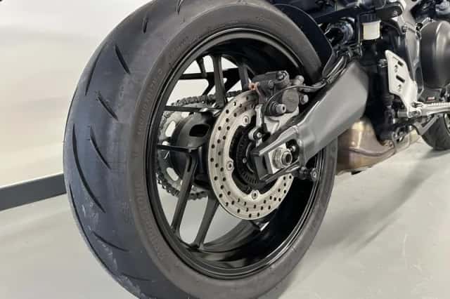 Yamaha MT-09 (2023) thumbnail 5