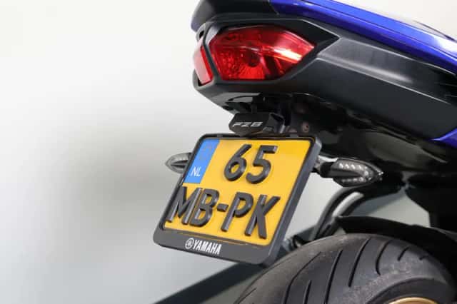 Yamaha FZ8 (2012) thumbnail 6