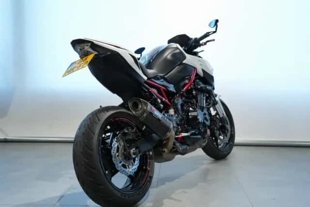 Kawasaki Z900 (2022) thumbnail 6