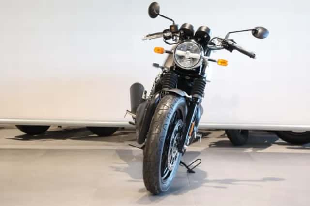 Royal Enfield Continental GT 650 (2025) thumbnail 4