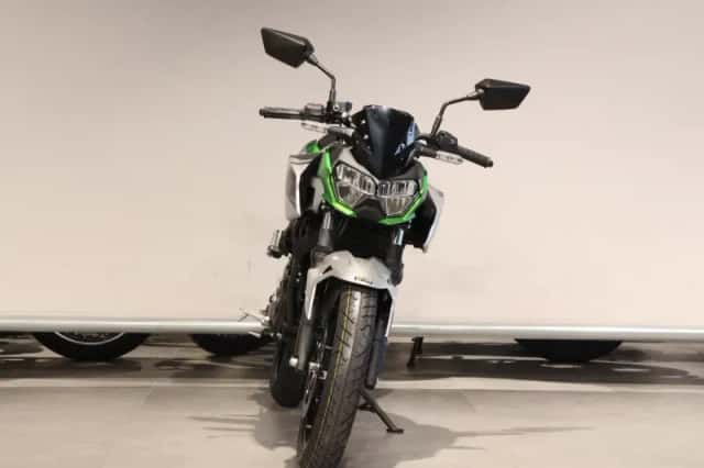 Kawasaki Z E-1 (2024) thumbnail 3