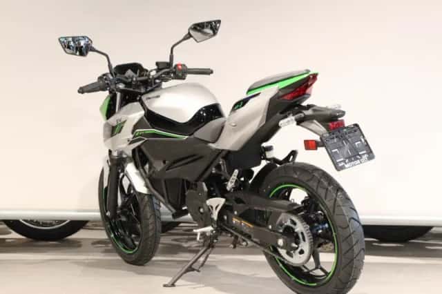 Kawasaki Z E-1 (2024) thumbnail 6